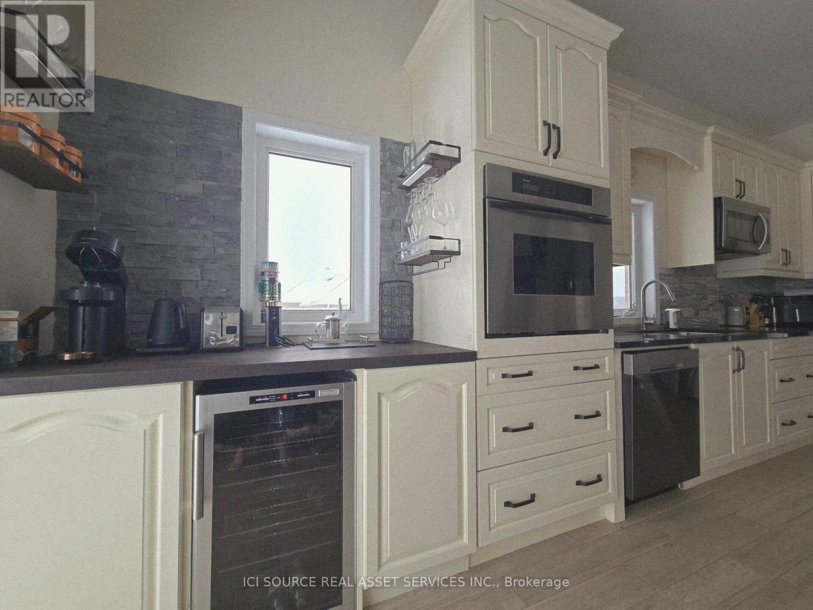 50 Songbird Crescent, Kawartha Lakes, Ontario  K9V 0A9 - Photo 36 - X12731580