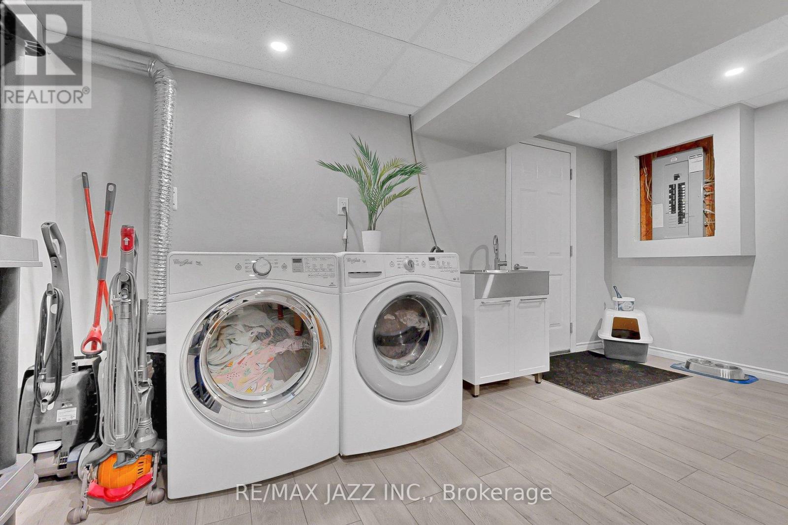 102 Penfound Drive, Clarington, Ontario  L1C 4B8 - Photo 30 - E12932536