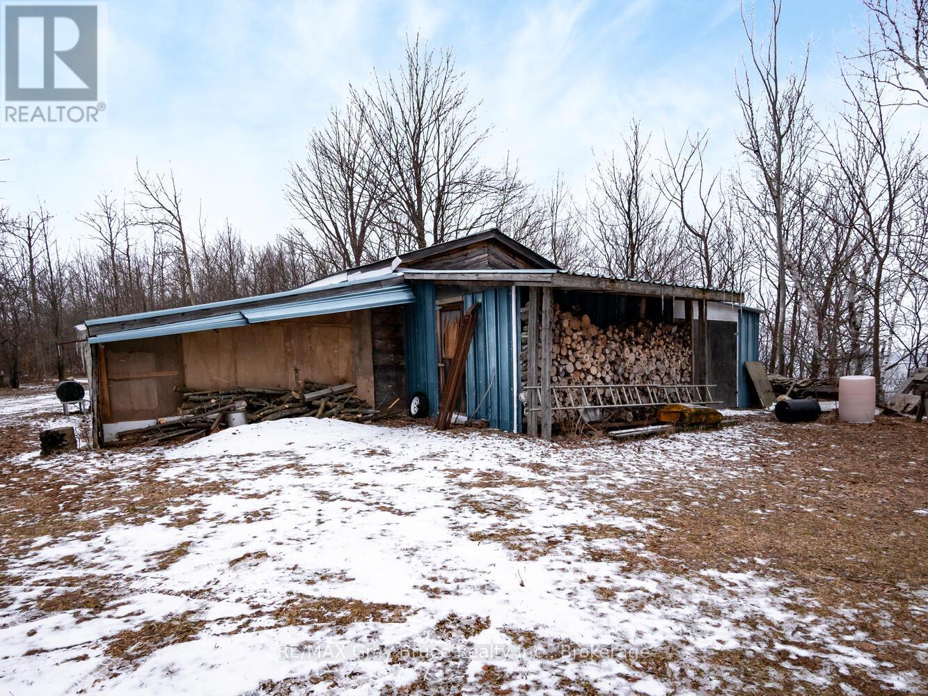 504240 Grey Road 1 Road W, Georgian Bluffs, Ontario  N0H 2T0 - Photo 48 - X12932538