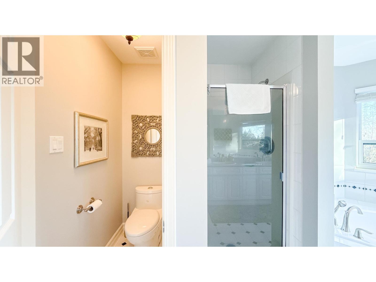 2606 Sandstone Court, Coquitlam, British Columbia  V3E 2T9 - Photo 32 - R3103046