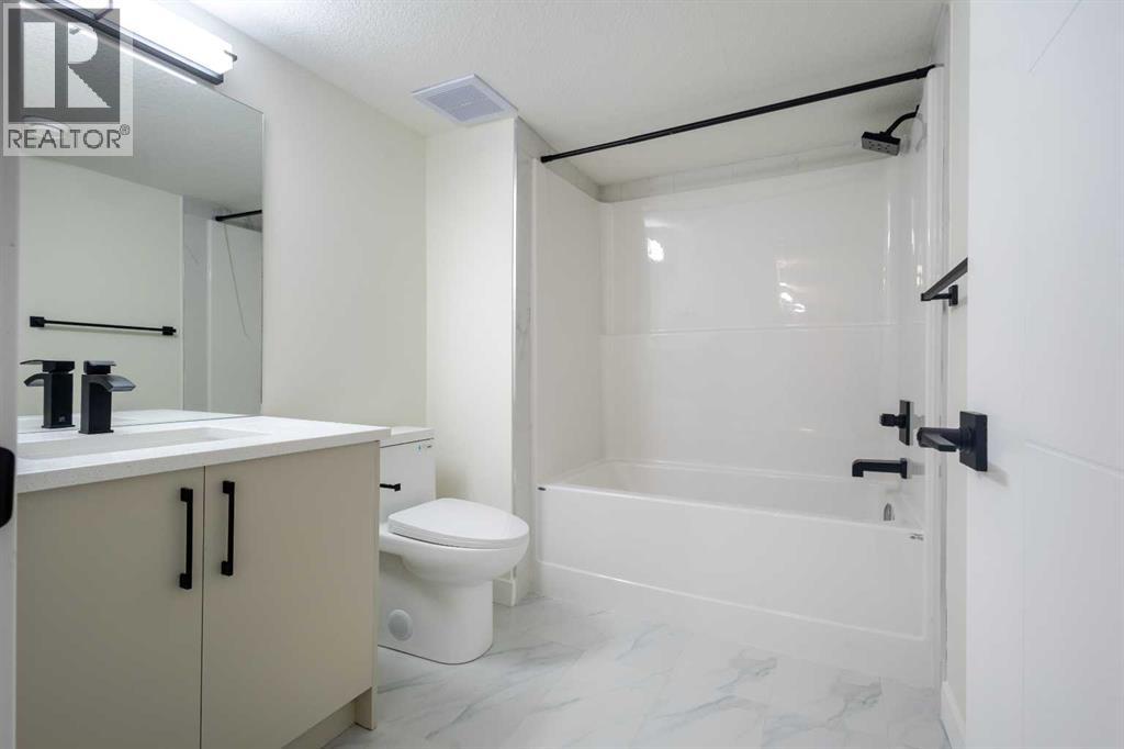 231 Sage Hill Circle Nw, Calgary, Alberta  T3R 1V2 - Photo 33 - A2293166