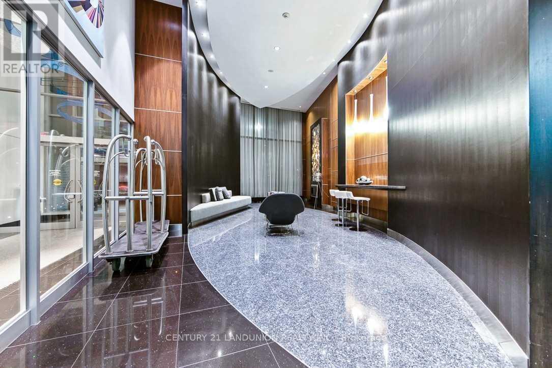 1015 - 38 Dan Leckie Way, Toronto, Ontario  M5V 2V6 - Photo 10 - C12932582