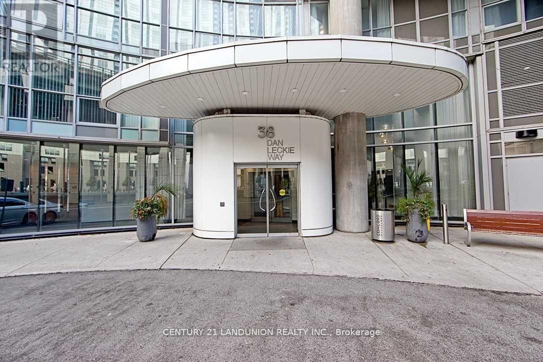 1015 - 38 Dan Leckie Way, Toronto, Ontario  M5V 2V6 - Photo 2 - C12932582