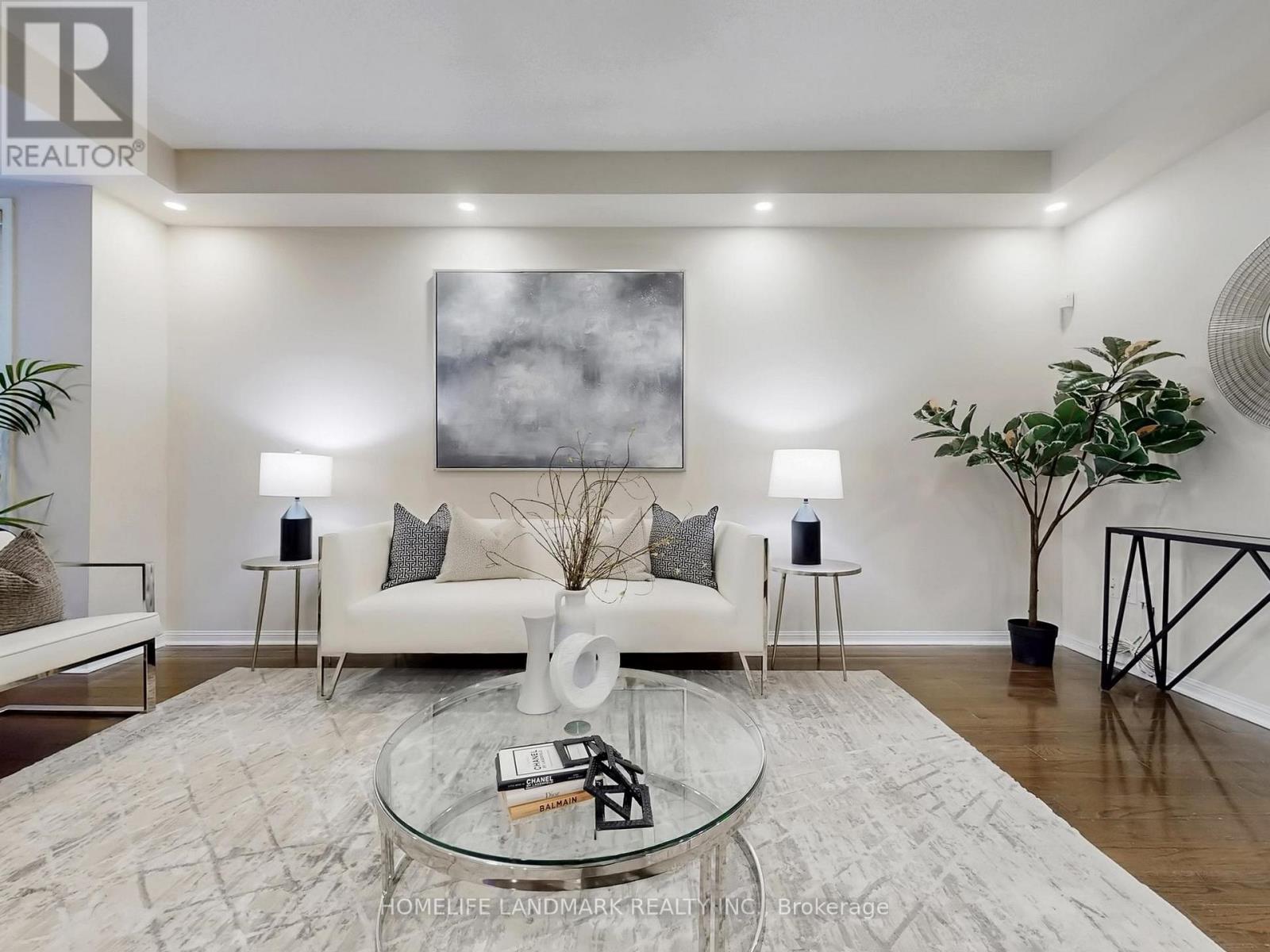 1846 MISTHOLLOW DRIVE, Pickering, Ontario