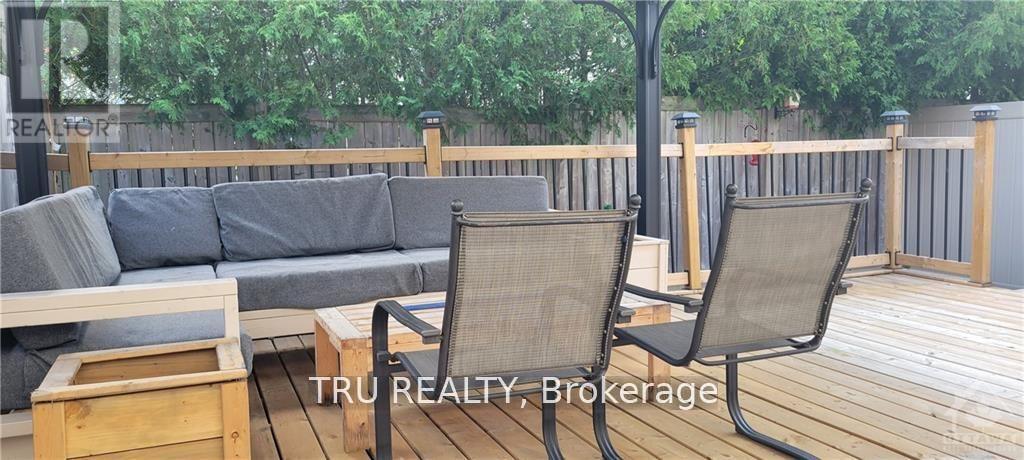 110 Potts Private, Ottawa, Ontario  K4A 0N7 - Photo 12 - X12932550