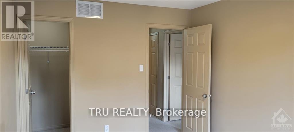 110 Potts Private, Ottawa, Ontario  K4A 0N7 - Photo 21 - X12932550