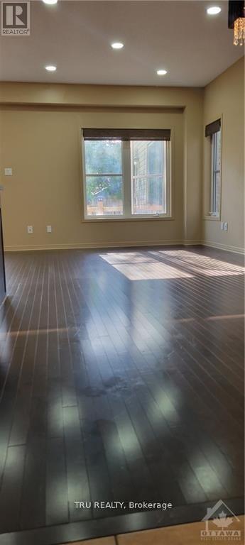 110 Potts Private, Ottawa, Ontario  K4A 0N7 - Photo 7 - X12932550