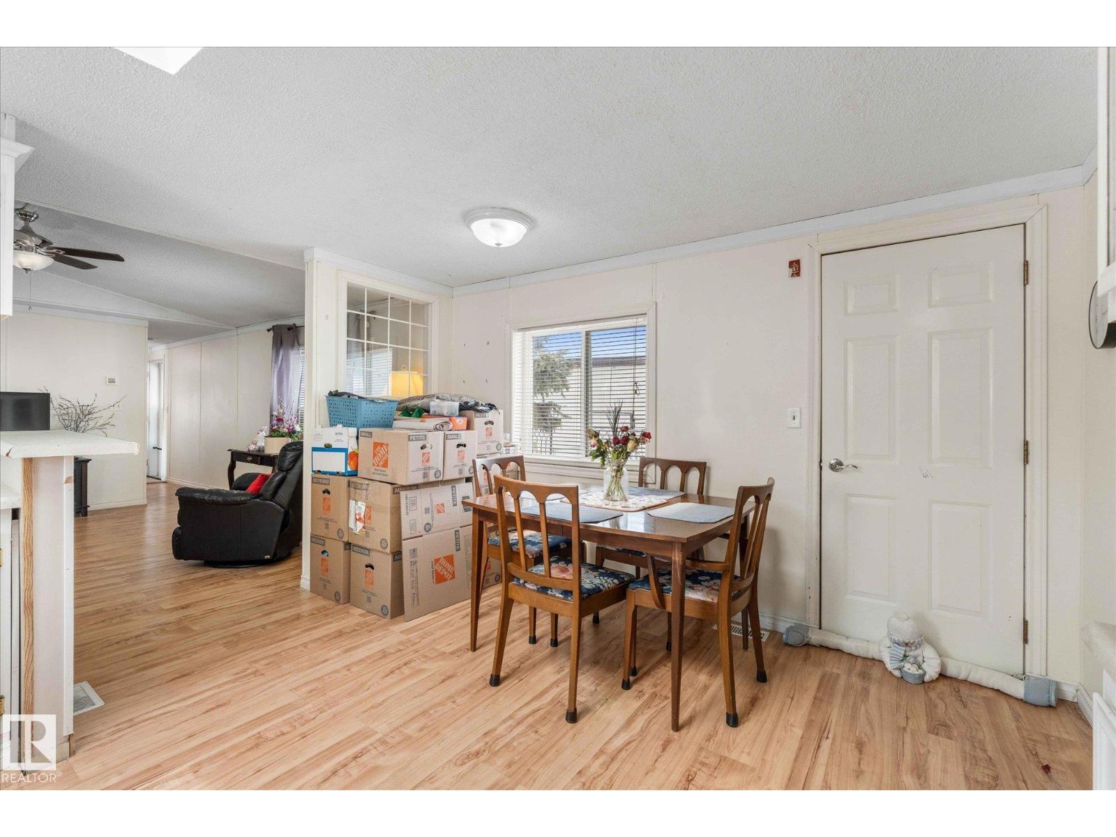 1063 Lakeland Cr, Sherwood Park, Alberta  T8H 1J5 - Photo 10 - E4479593