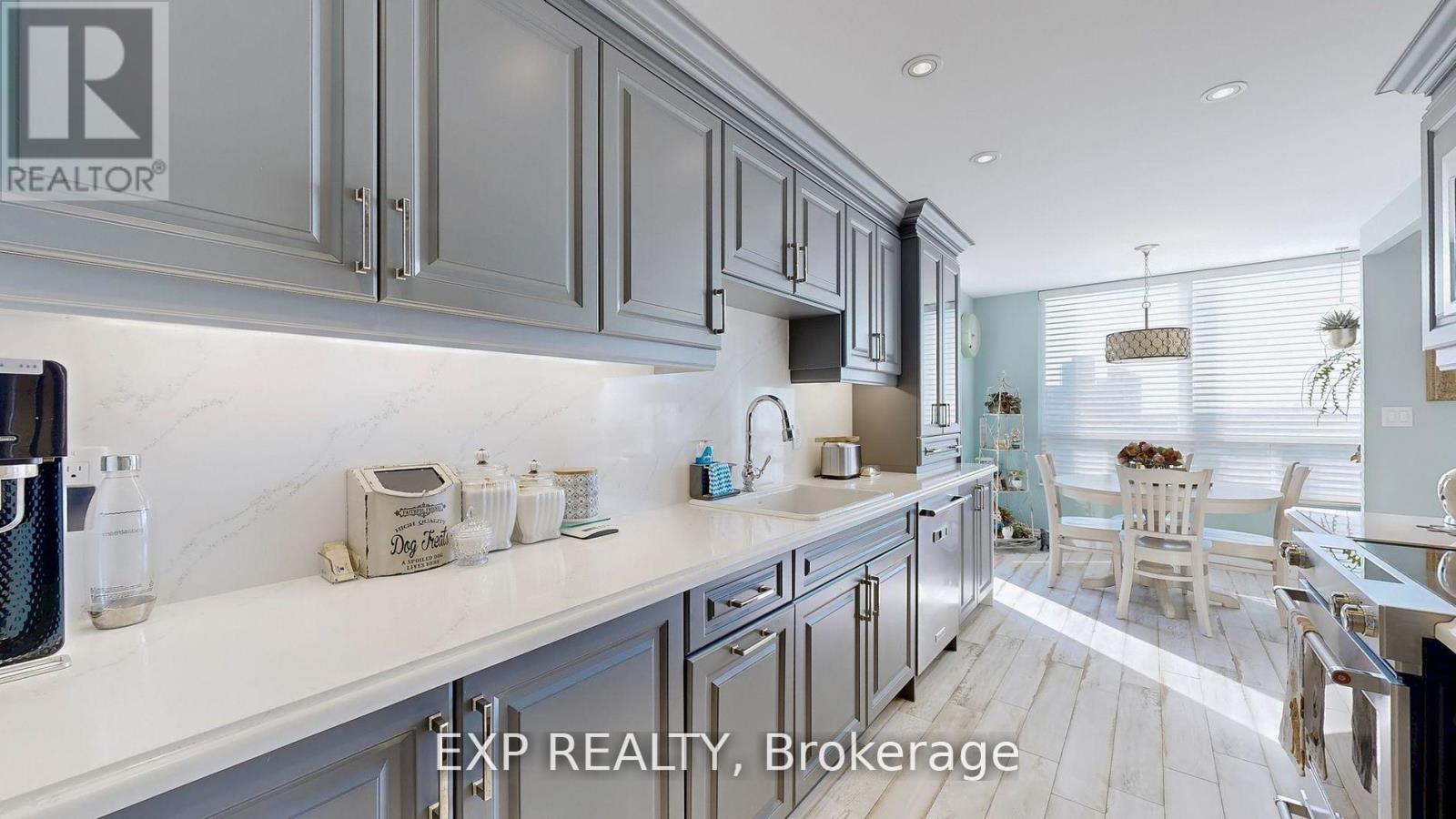 Ph6 - 29 Northern Hts Drive, Richmond Hill, Ontario  L4B 4L8 - Photo 16 - N12932532