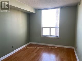 1815 - 135 Hillcrest Avenue, Mississauga, Ontario  L5B 4B1 - Photo 6 - W12932528