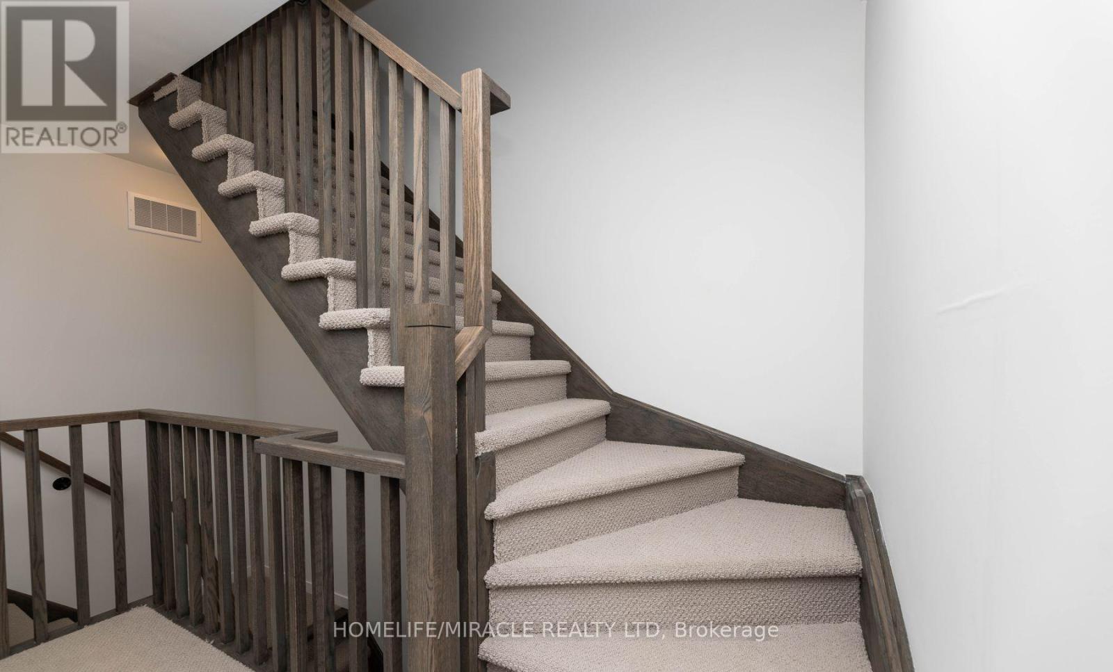 166 - 20 Lloyd Jane Lane, Toronto, Ontario  M8V 0J5 - Photo 31 - W12932586