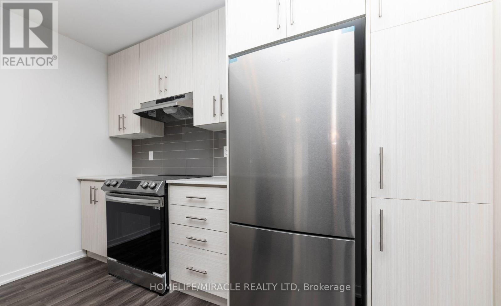 166 - 20 Lloyd Jane Lane, Toronto, Ontario  M8V 0J5 - Photo 8 - W12932586