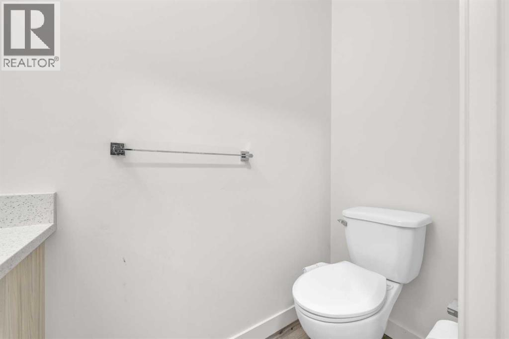 103, 116 Saddlestone Heath Ne, Calgary, Alberta  T3J 5K8 - Photo 13 - A2294538