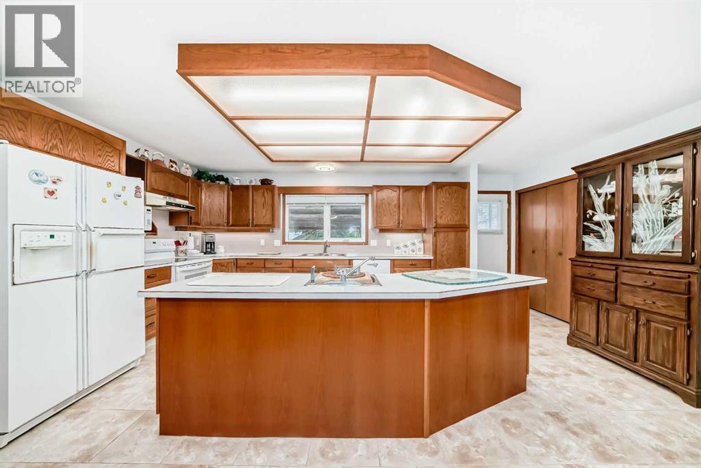 2705 23a Avenue, Nanton, Alberta  T0L 1R0 - Photo 4 - A2296243