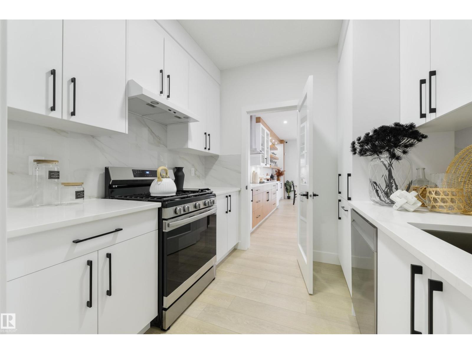 128 Ravenshire Wynd, Sherwood Park, Alberta  T8H 2R3 - Photo 6 - E4479594