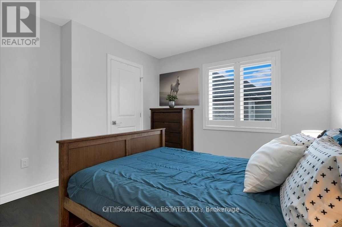 40 Blue Ribbon Way, Hamilton, Ontario  L0R 1C0 - Photo 23 - X12932580