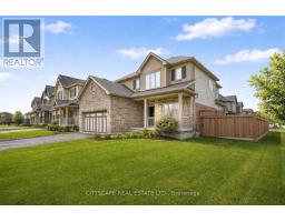 40 BLUE RIBBON WAY, Hamilton, Ontario