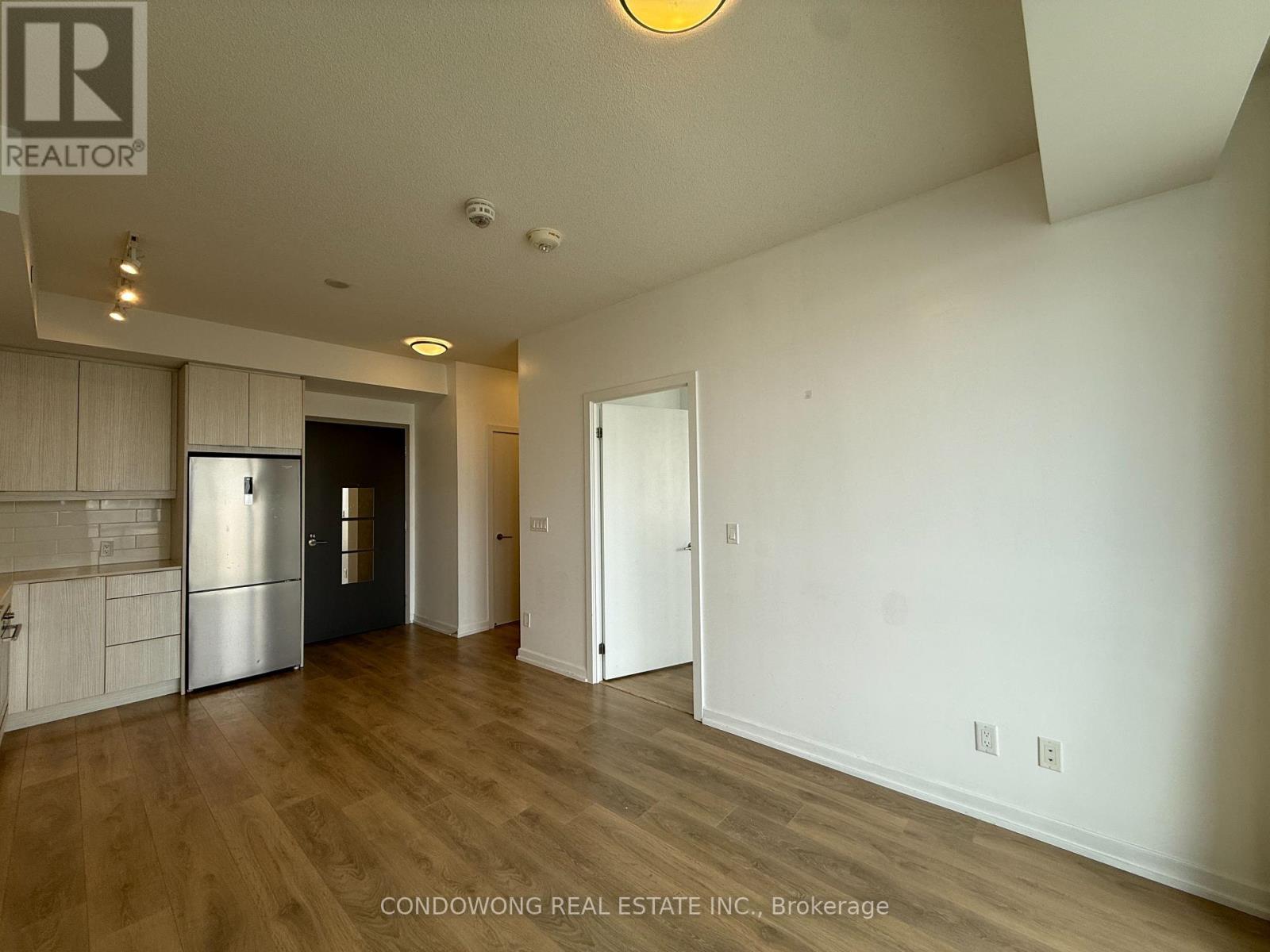 409 - 32 Forest Manor Road, Toronto, Ontario  M2J 0H2 - Photo 4 - C12924516