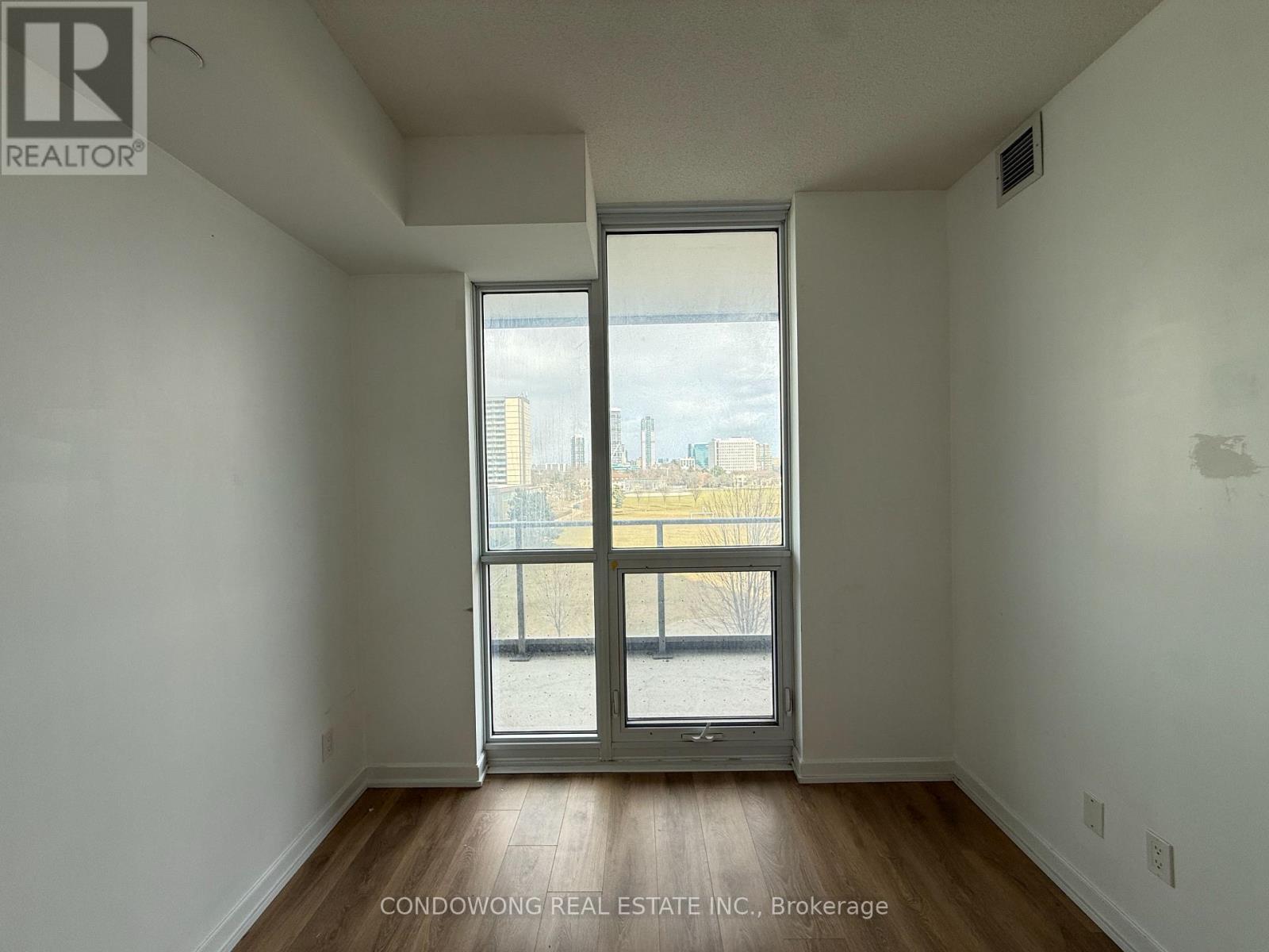 409 - 32 Forest Manor Road, Toronto, Ontario  M2J 0H2 - Photo 8 - C12924516