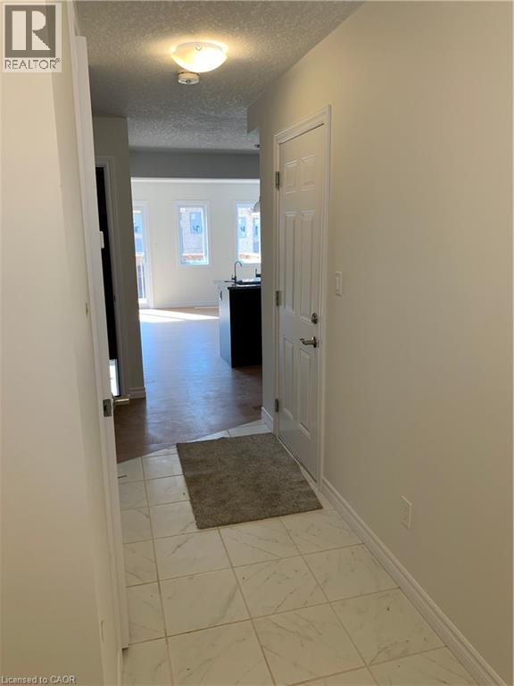 125 Hollybrook Trail, Kitchener, Ontario N2R 0P1 - Photo 14 - 40815908