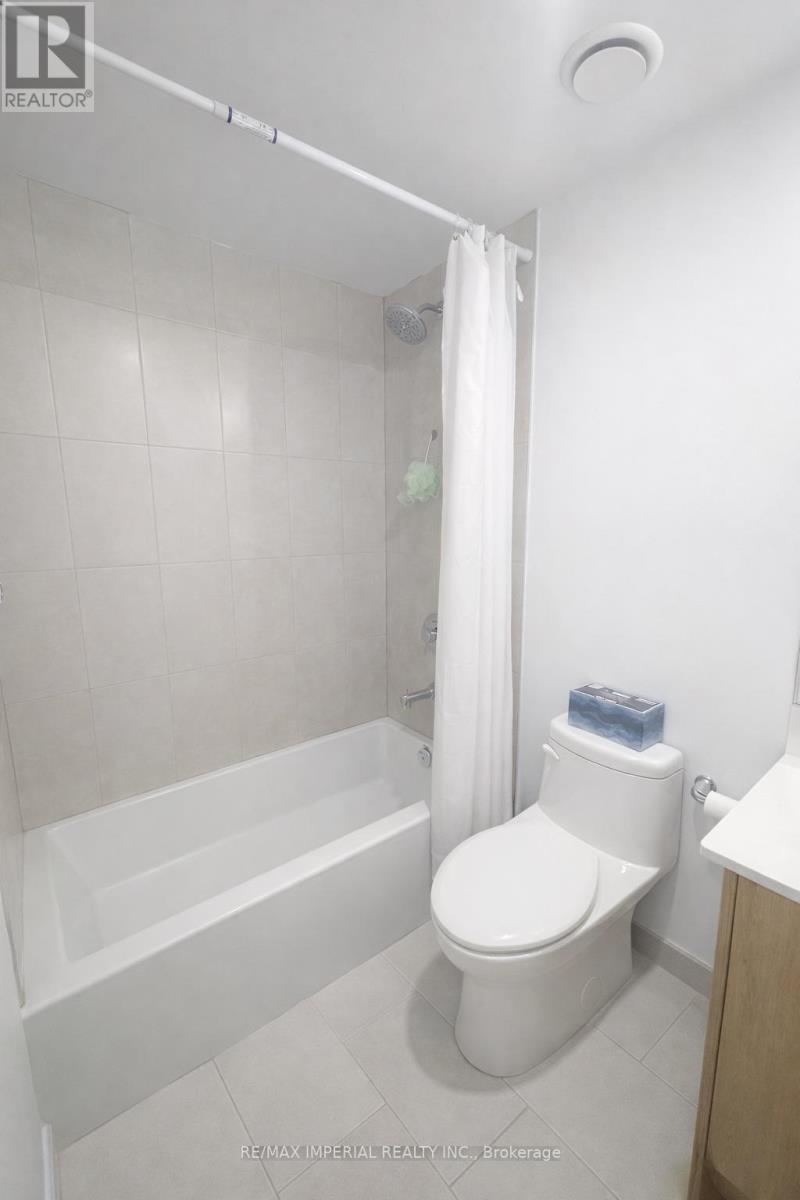 605 - 1195 The Queensway, Toronto, Ontario M8Z 1R7 - Photo 9 - W12831368