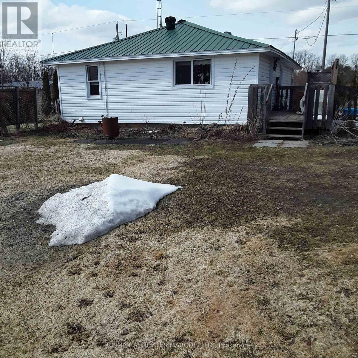 10390 Hanesville Road W, South Dundas, Ontario  K0E 1C0 - Photo 3 - X12932588