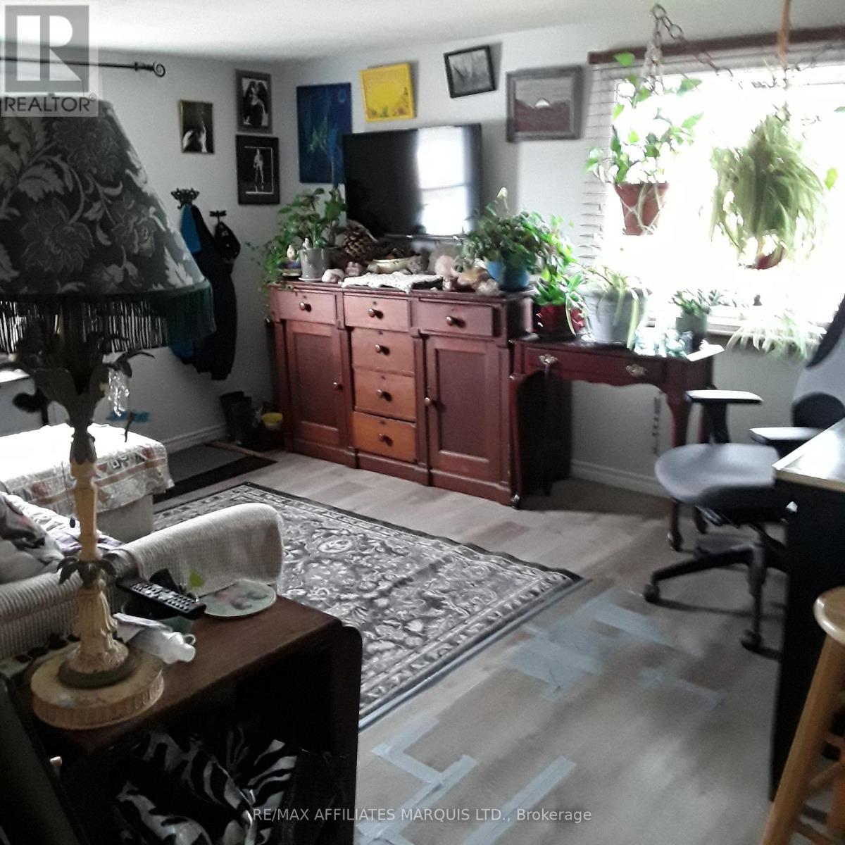 10390 Hanesville Road W, South Dundas, Ontario  K0E 1C0 - Photo 5 - X12932588