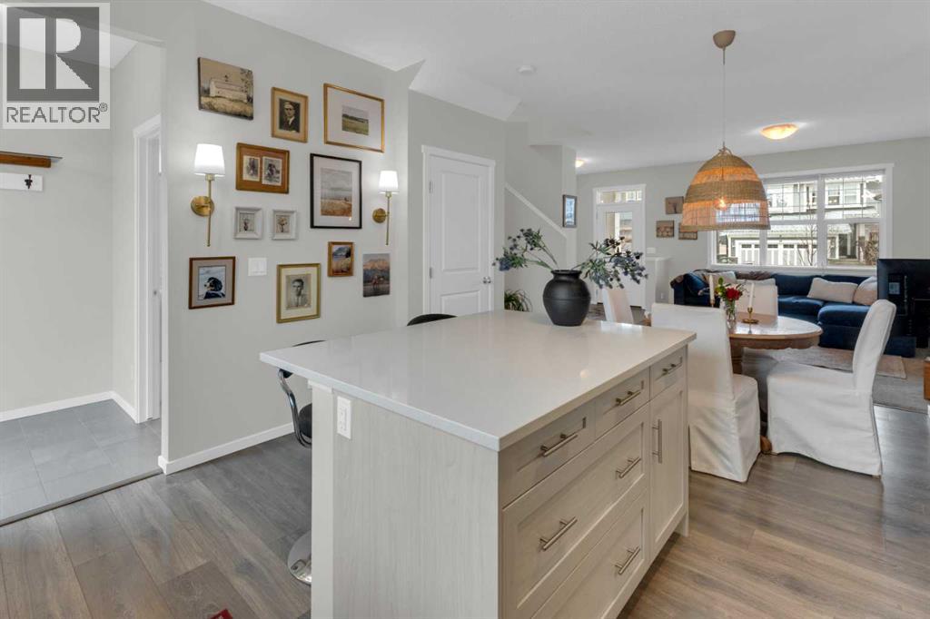 43 Sunrise Way, Cochrane, Alberta  T4C 2S3 - Photo 13 - A2287560