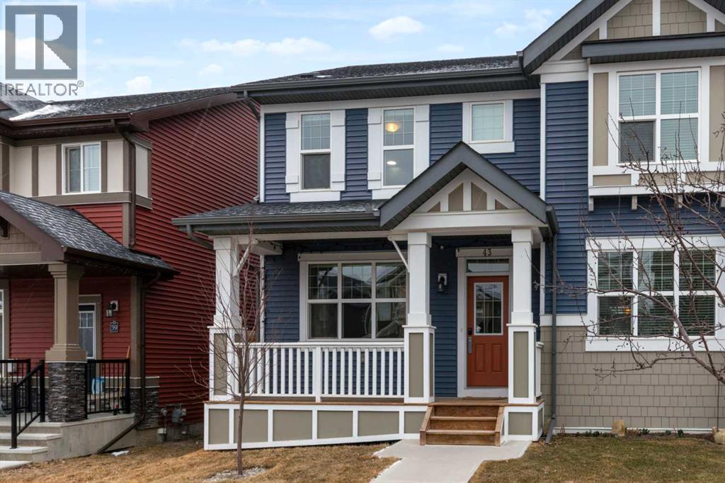 43 Sunrise Way, Cochrane, Alberta  T4C 2S3 - Photo 3 - A2287560