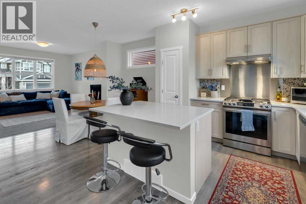 43 Sunrise Way, Cochrane, Alberta  T4C 2S3 - Photo 15 - A2287560