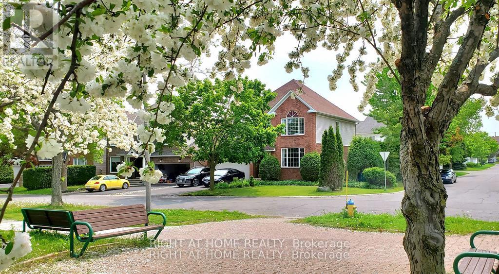 142 WINDHURST DRIVE, Ottawa, Ontario