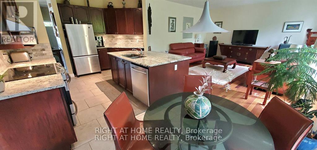 142 Windhurst Drive, Ottawa, Ontario  K2G 6K8 - Photo 19 - X12932600