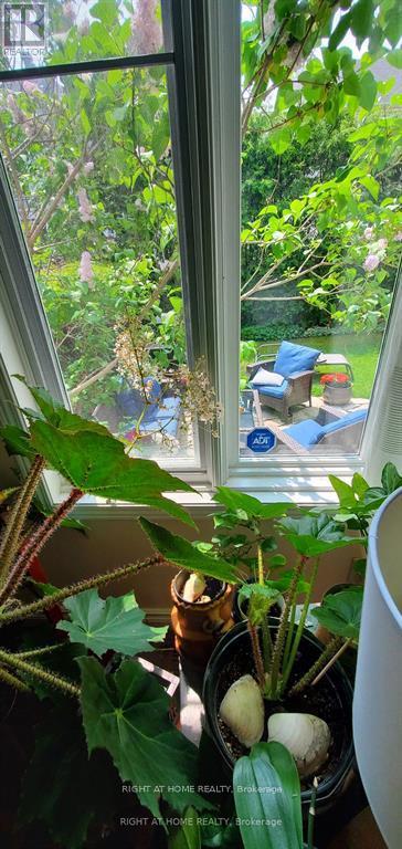 142 Windhurst Drive, Ottawa, Ontario  K2G 6K8 - Photo 2 - X12932600