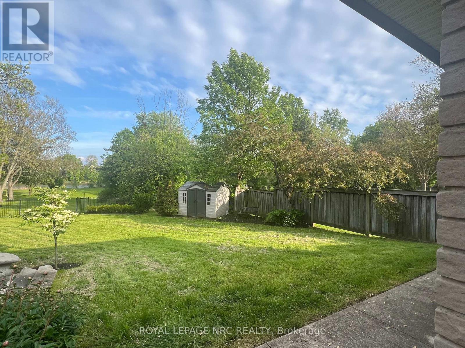 20 Colbeck Drive, Welland, Ontario  L3C 5B5 - Photo 32 - X12932610