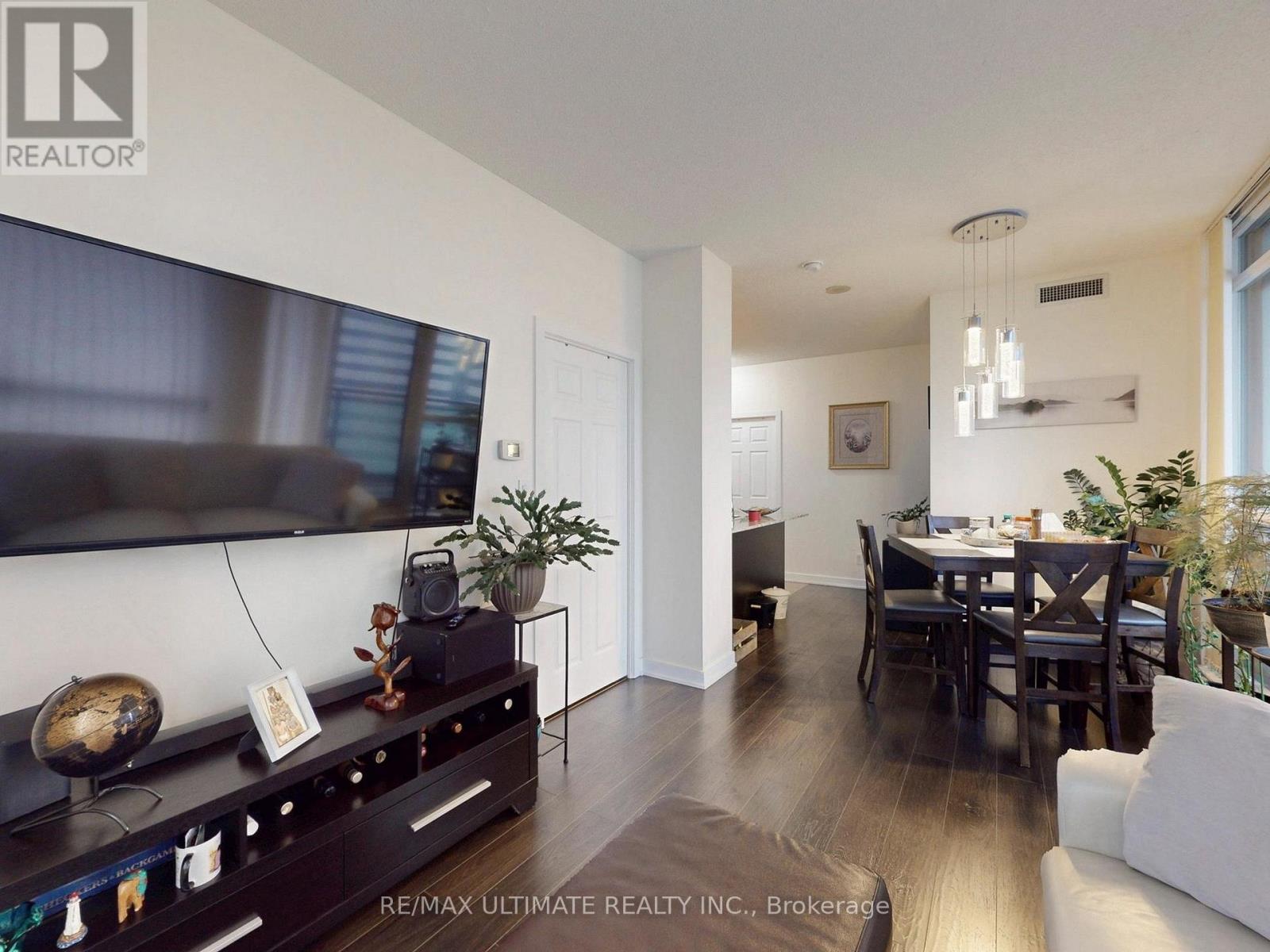 3102 - 4065 Brickstone Mews, Mississauga, Ontario  L5B 0G3 - Photo 5 - W12932598