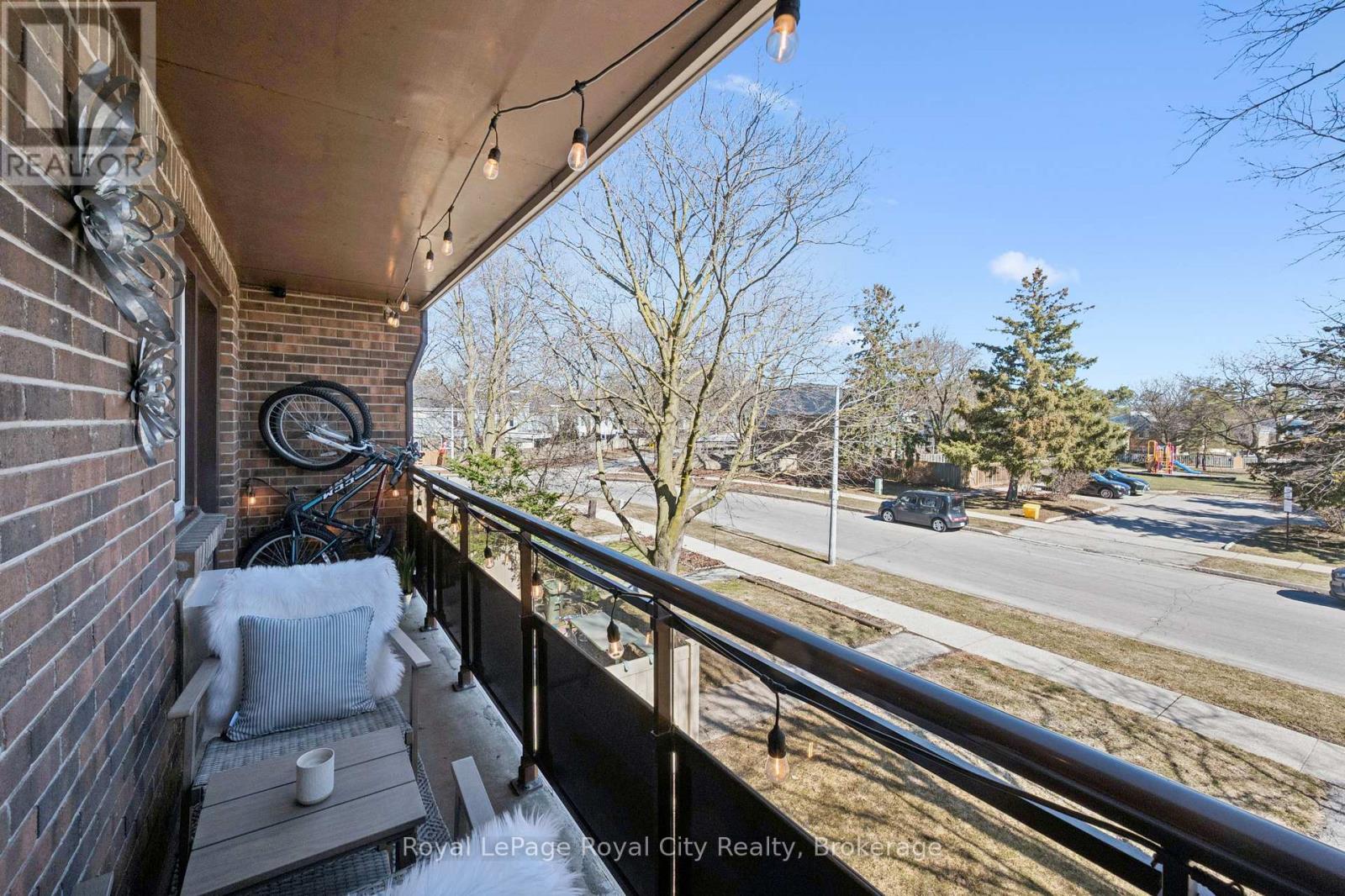 8 - 86 Burns Drive, Guelph, Ontario  N1H 6V9 - Photo 31 - X12886720