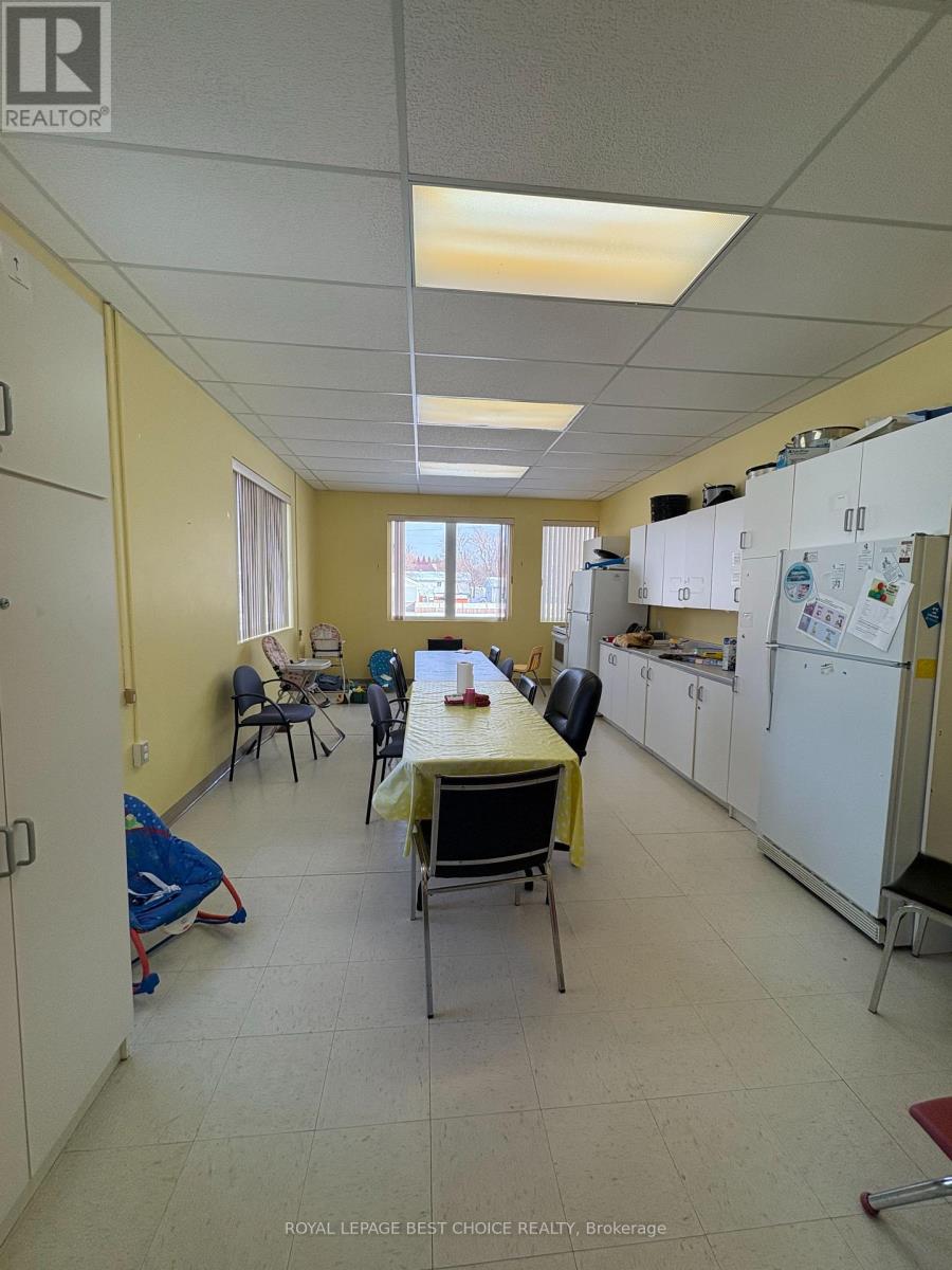 379 Lake View Avenue, Temiskaming Shores, Ontario  P0J 1R0 - Photo 16 - T12911244