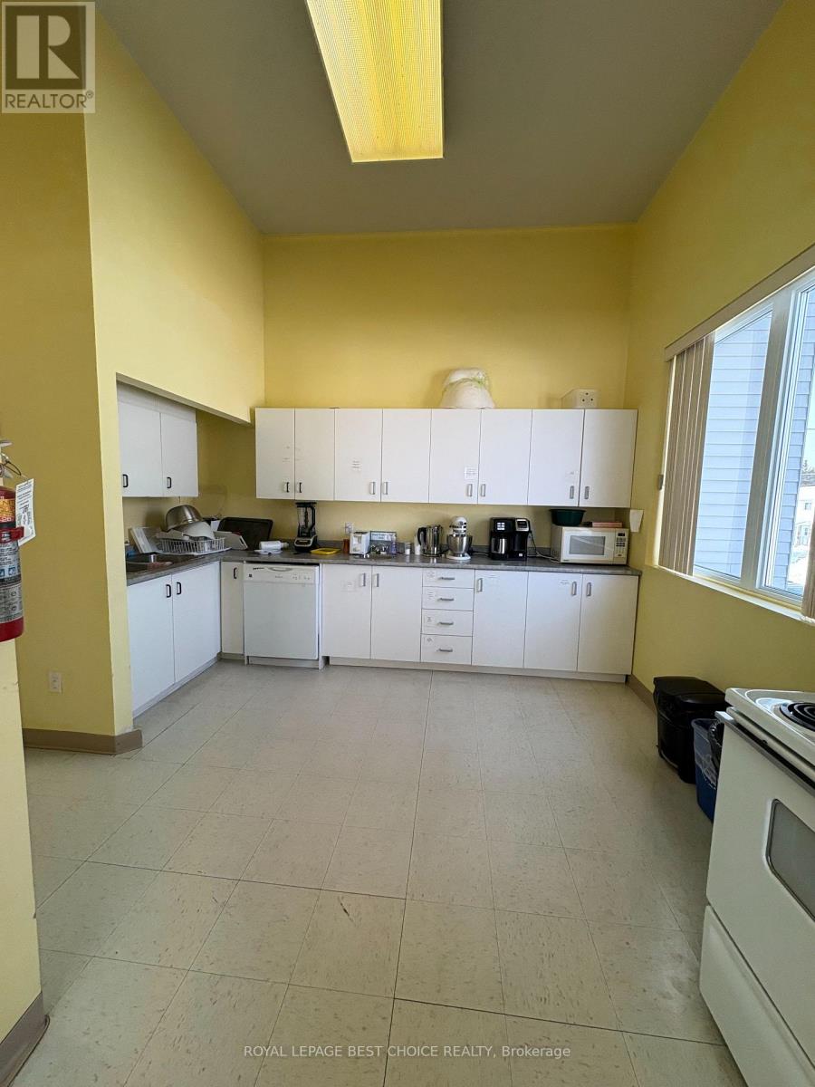 379 Lake View Avenue, Temiskaming Shores, Ontario  P0J 1R0 - Photo 17 - T12911244