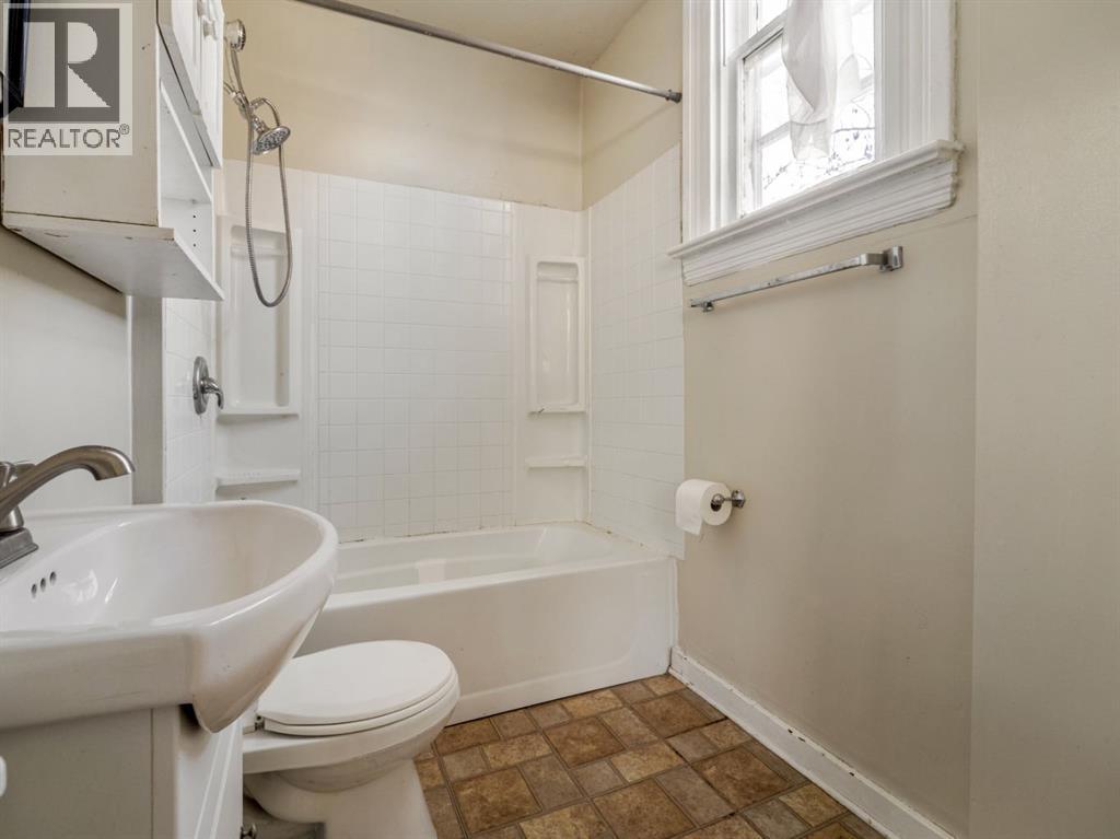 1249 5a Avenue S, Lethbridge, Alberta  T1J 0T3 - Photo 25 - A2283505