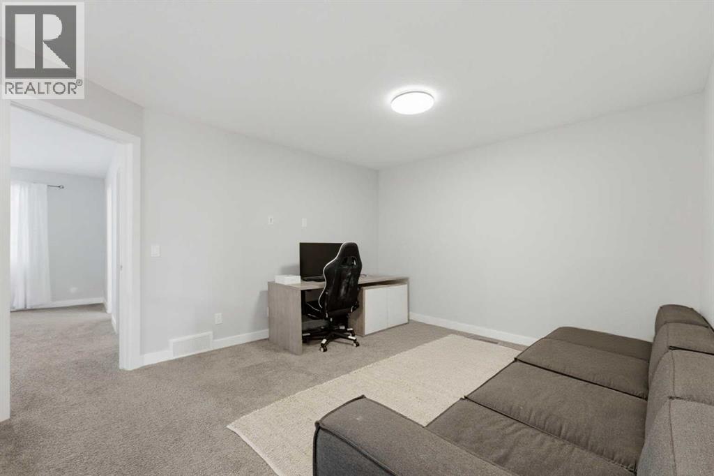 30 Belmont Crescent SW, Calgary, Alberta  T2X 4N5 - Photo 34 - A2292683