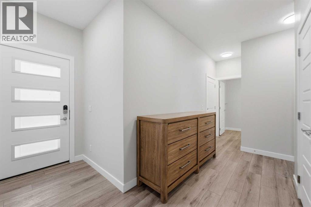 30 Belmont Crescent SW, Calgary, Alberta  T2X 4N5 - Photo 4 - A2292683