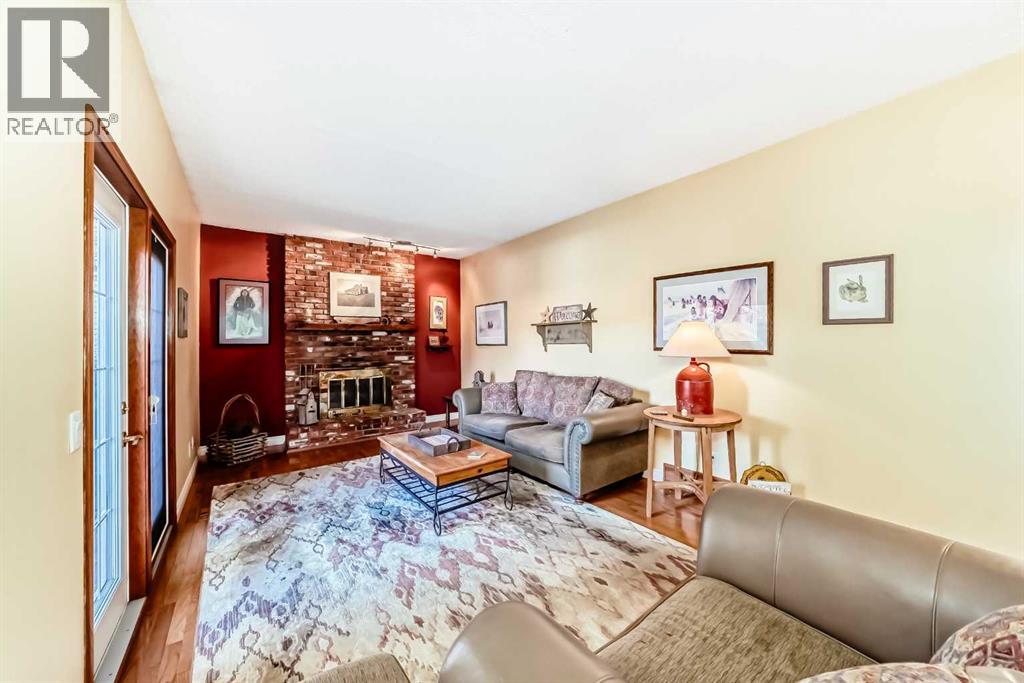 6007 Dalcastle Crescent Nw, Calgary, Alberta  T3A 1R7 - Photo 15 - A2292768