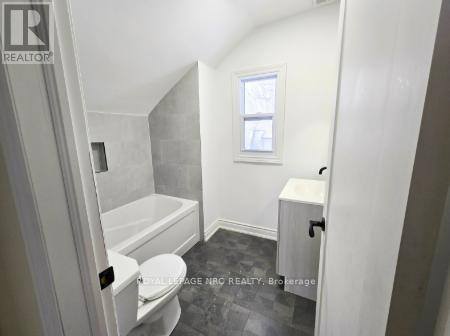 Unit 2 - 129 Durham Street, Port Colborne, Ontario  L3K 1E1 - Photo 5 - X12932630