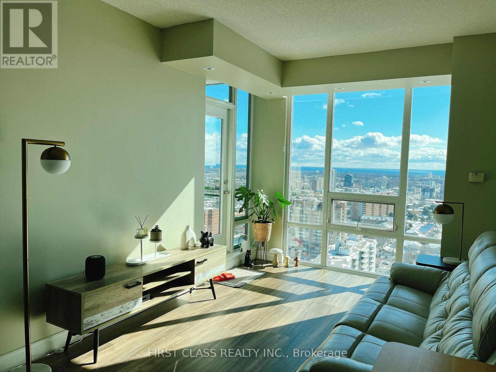 2612 - 3525 Kariya Drive, Mississauga, Ontario  L5B 0C2 - Photo 3 - W12932634