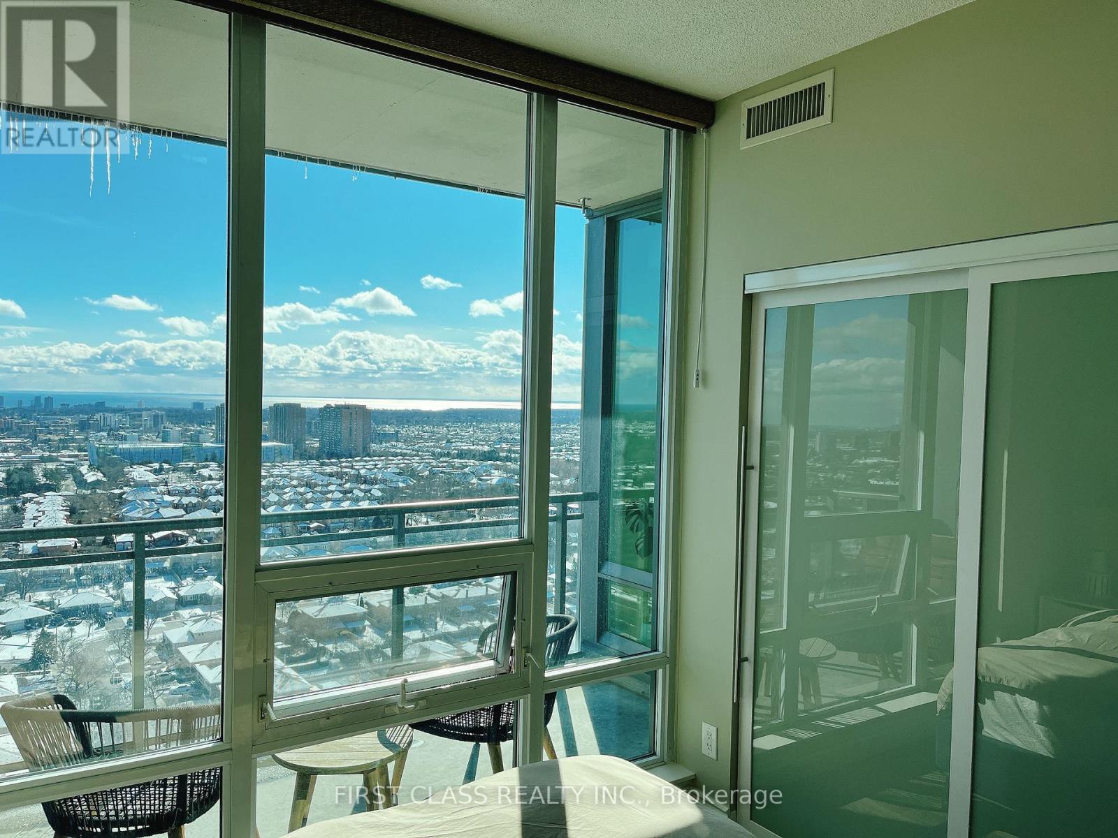 2612 - 3525 Kariya Drive, Mississauga, Ontario  L5B 0C2 - Photo 5 - W12932634