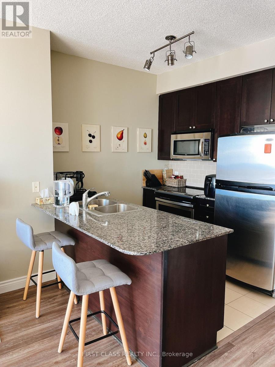 2612 - 3525 Kariya Drive, Mississauga, Ontario  L5B 0C2 - Photo 6 - W12932634