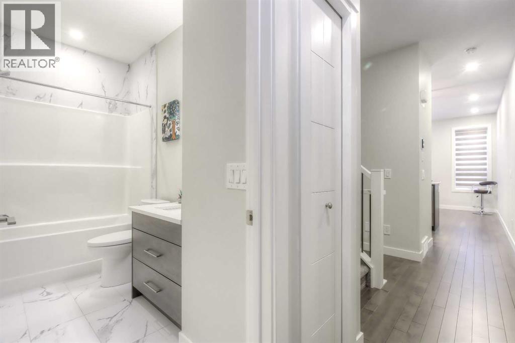 1545 33 Avenue Sw, Calgary, Alberta  T2T 1Y4 - Photo 14 - A2296640