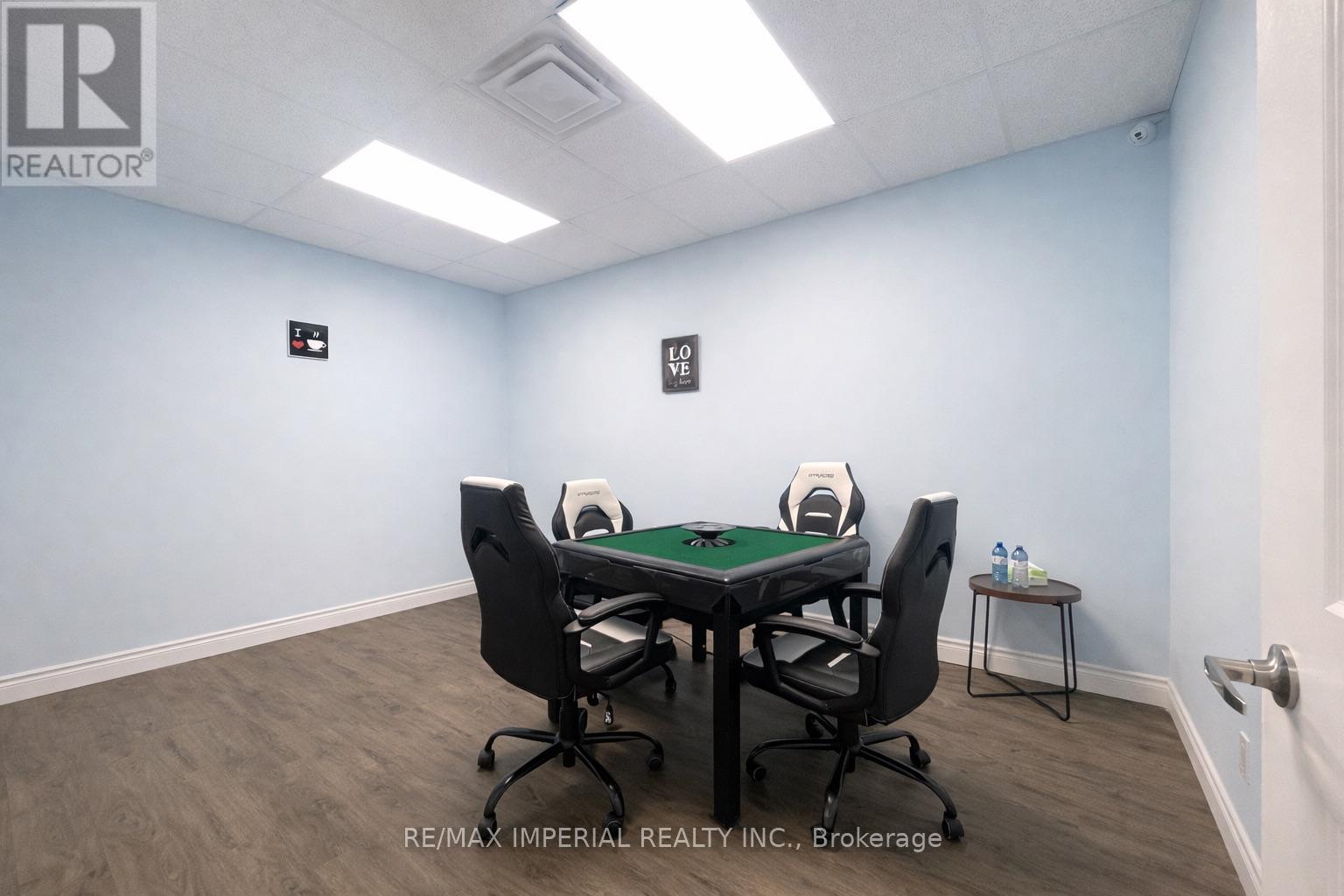 8 - 505 King Street W, Hamilton, Ontario L8P 1B9 - Photo 10 - X12932612