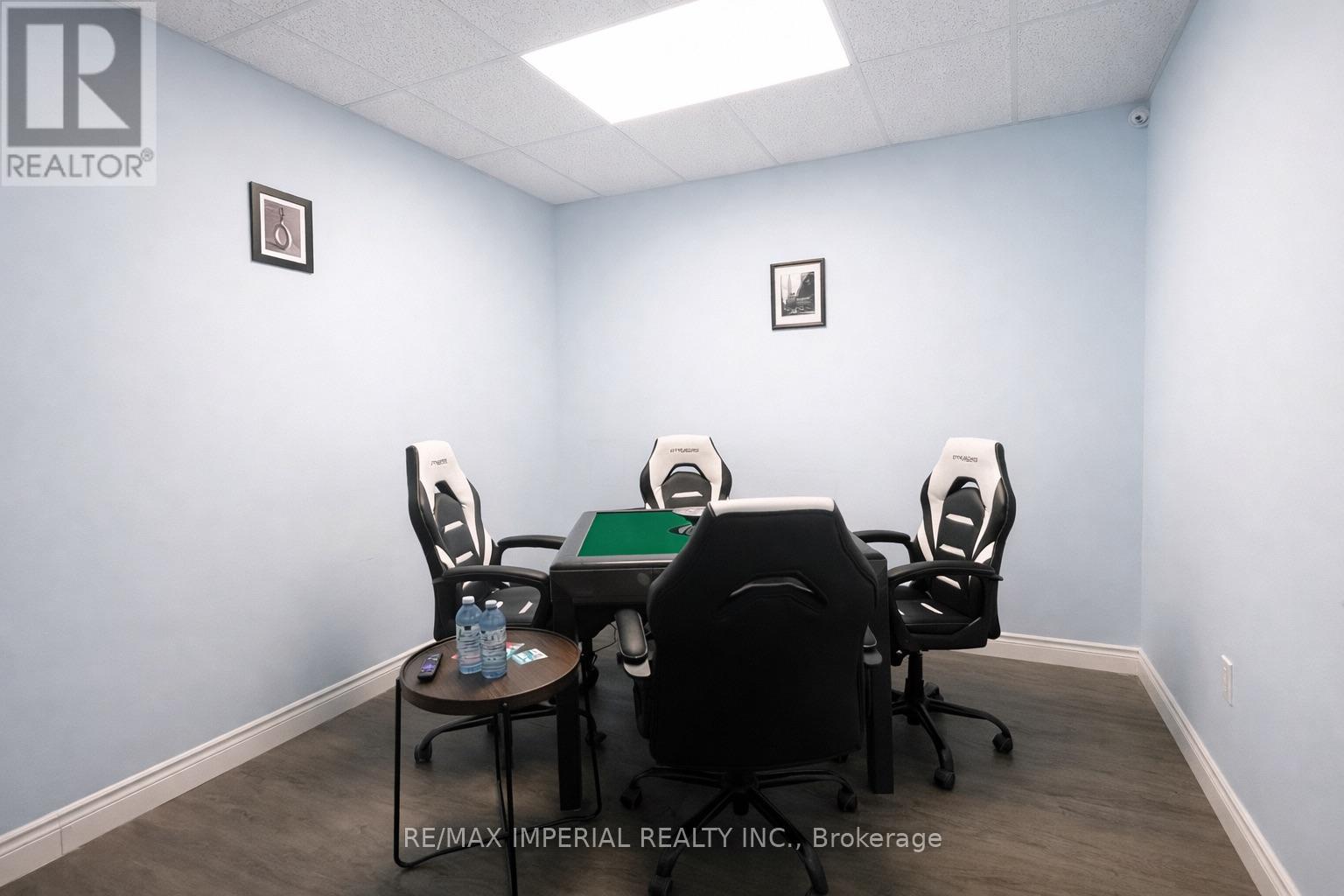 8 - 505 King Street W, Hamilton, Ontario L8P 1B9 - Photo 8 - X12932612