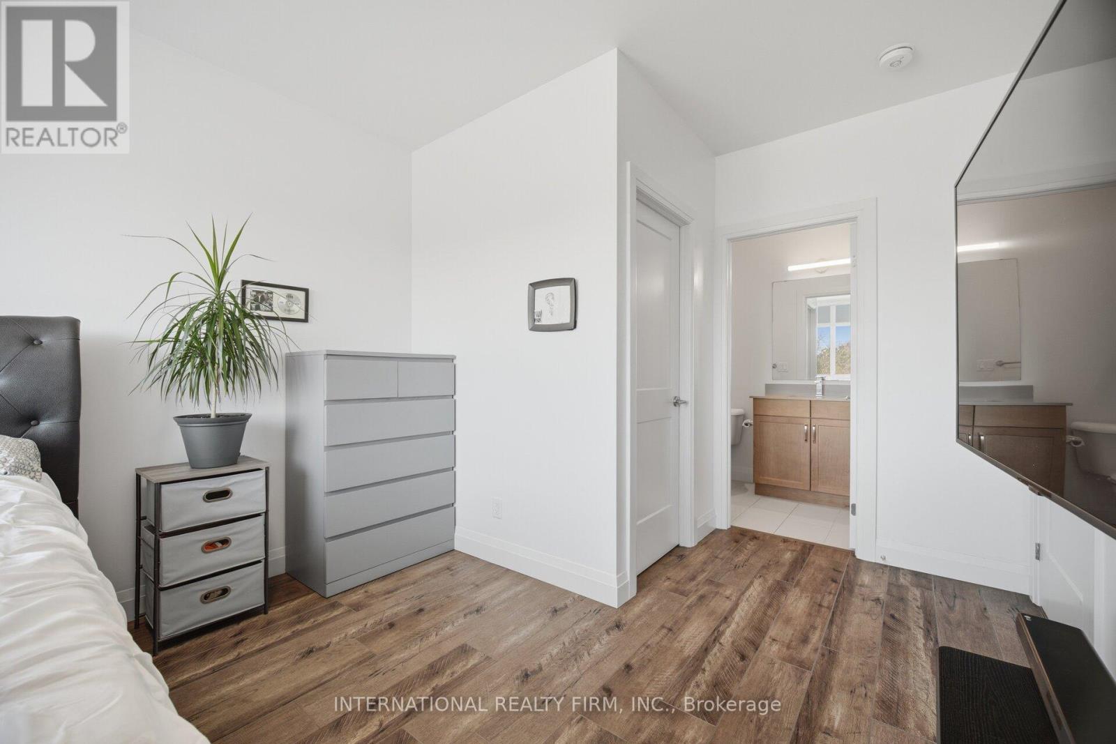 211 - 399 Queen Street S, Kitchener, Ontario N2G 0C4 - Photo 14 - X12932616